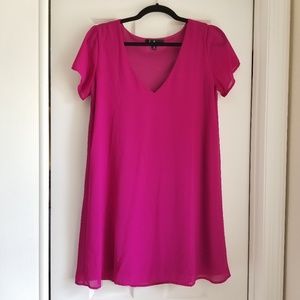 Lulu's freestyle shift dress size small fuschia